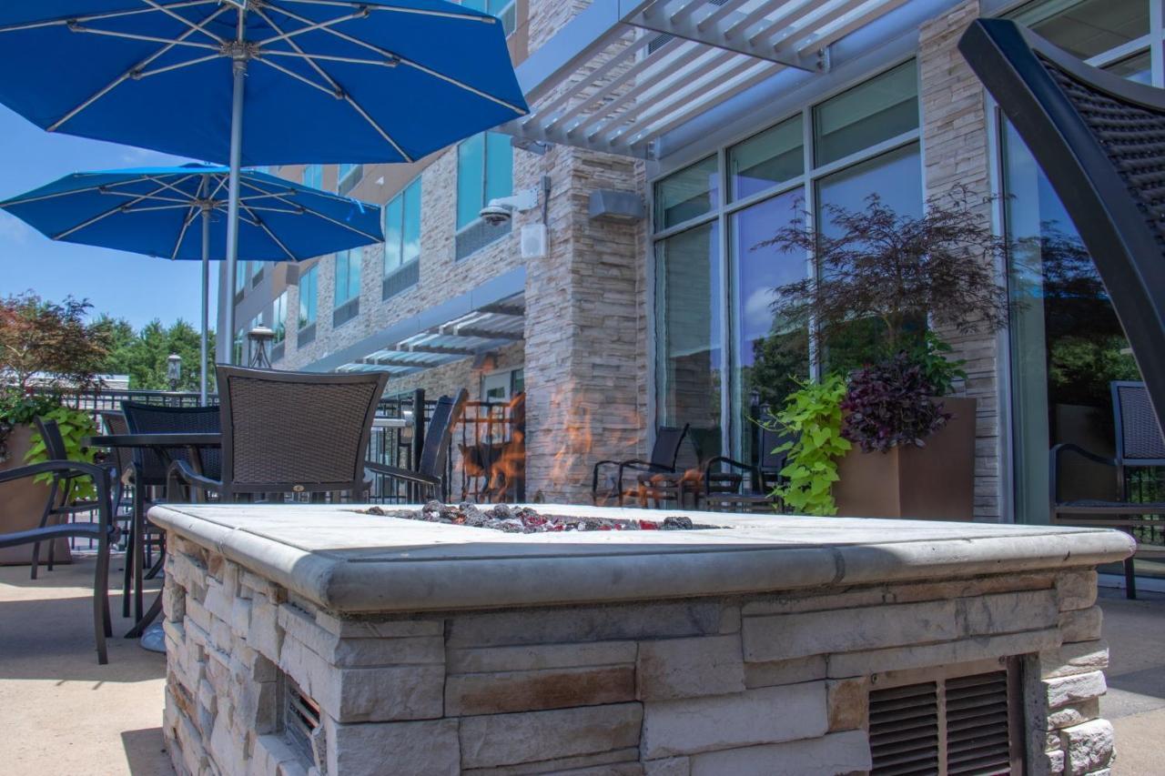 Holiday Inn Express & Suites Tuscaloosa East By Ihg Exterior foto